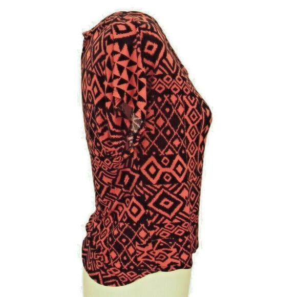 Hi Low Asymmetrical Black Orange Geometric Print Crop Shirt Blouse Top MED Cozy - Picture 5 of 7